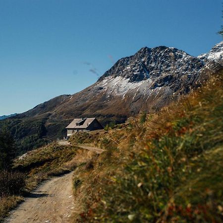 Casa Alpina Belvedere Poschiavo Kültér fotó