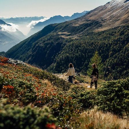 Casa Alpina Belvedere Poschiavo Kültér fotó